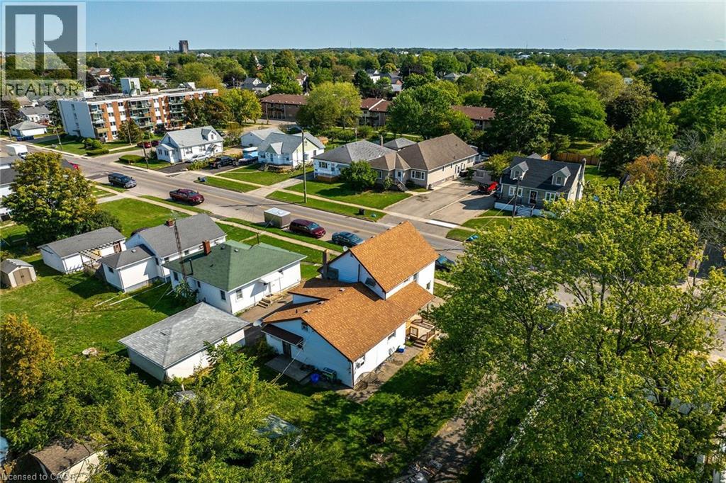 526 STEELE STREET - 40