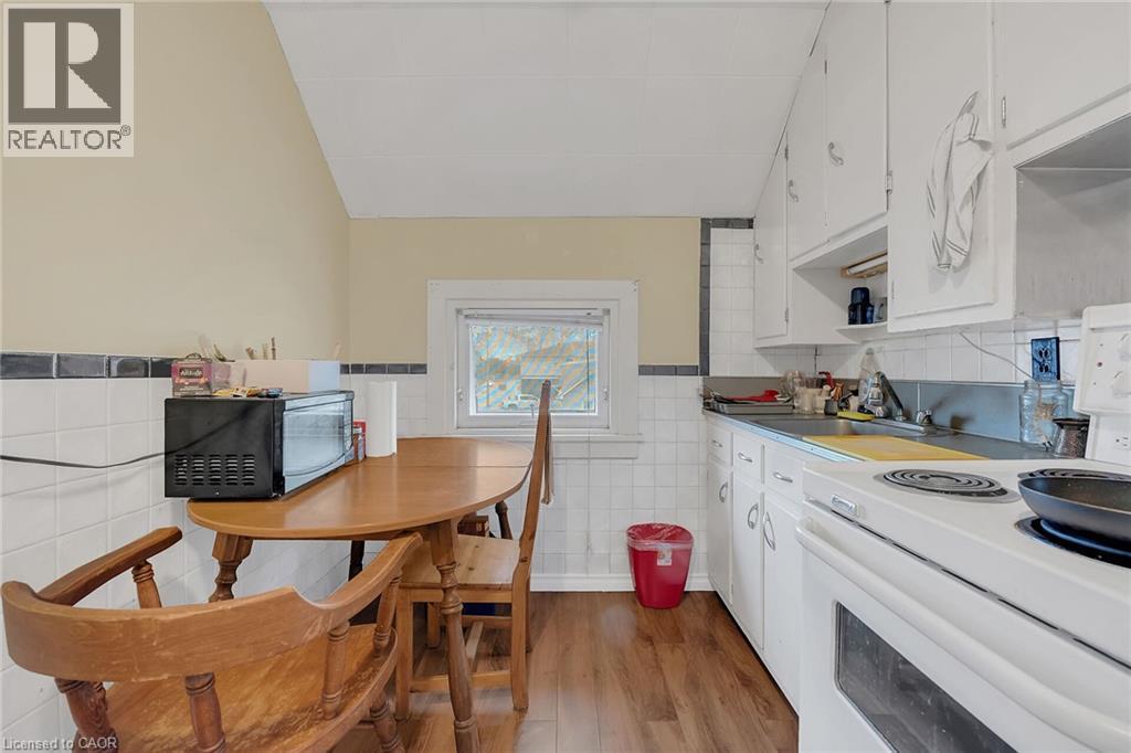 526 STEELE STREET - 6