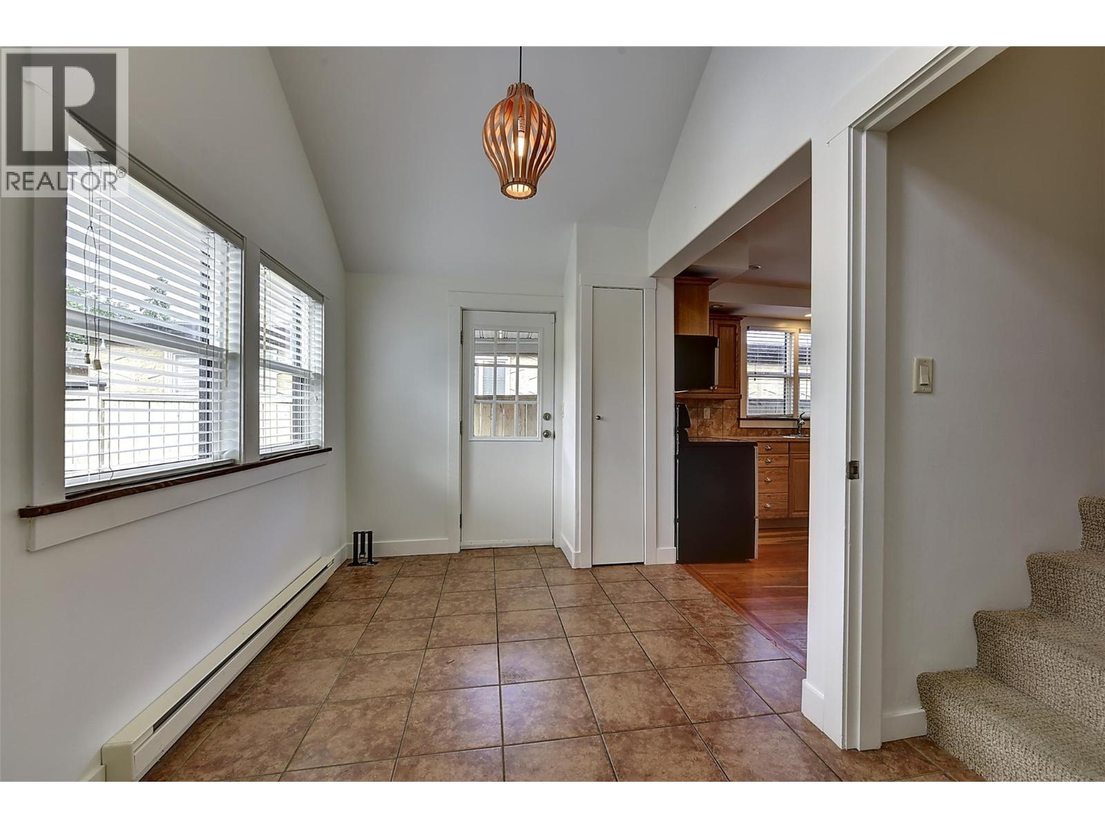  928 Fuller Avenue, Kelowna