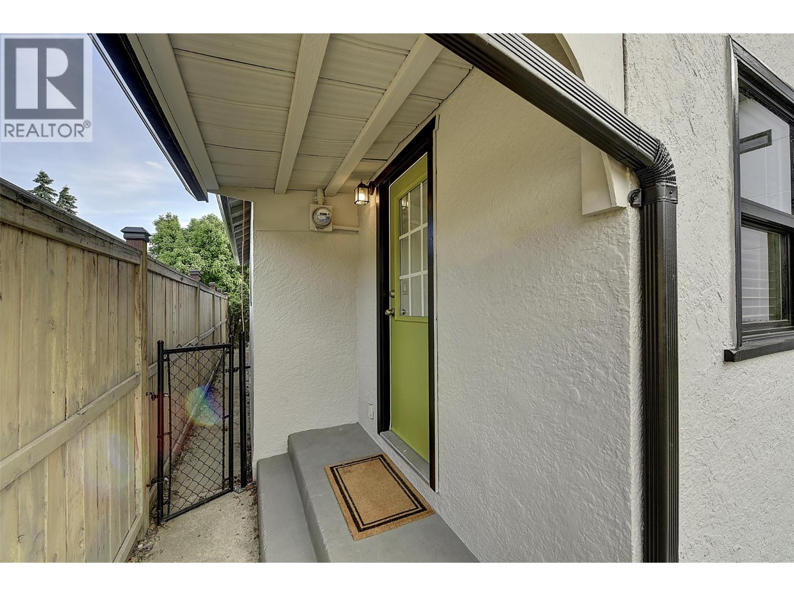 928 Fuller Avenue, Kelowna