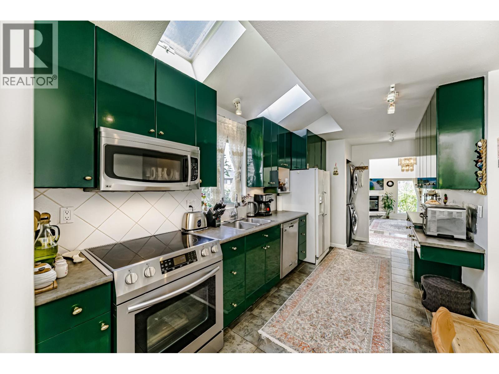 1472 VILLAGE GREEN WYND, Tsawwassen
