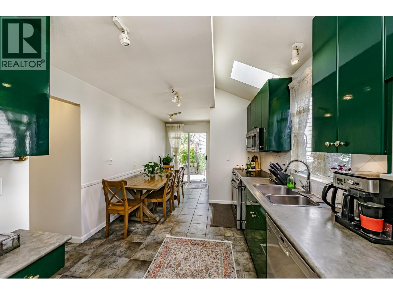 1472 VILLAGE GREEN WYND, Tsawwassen