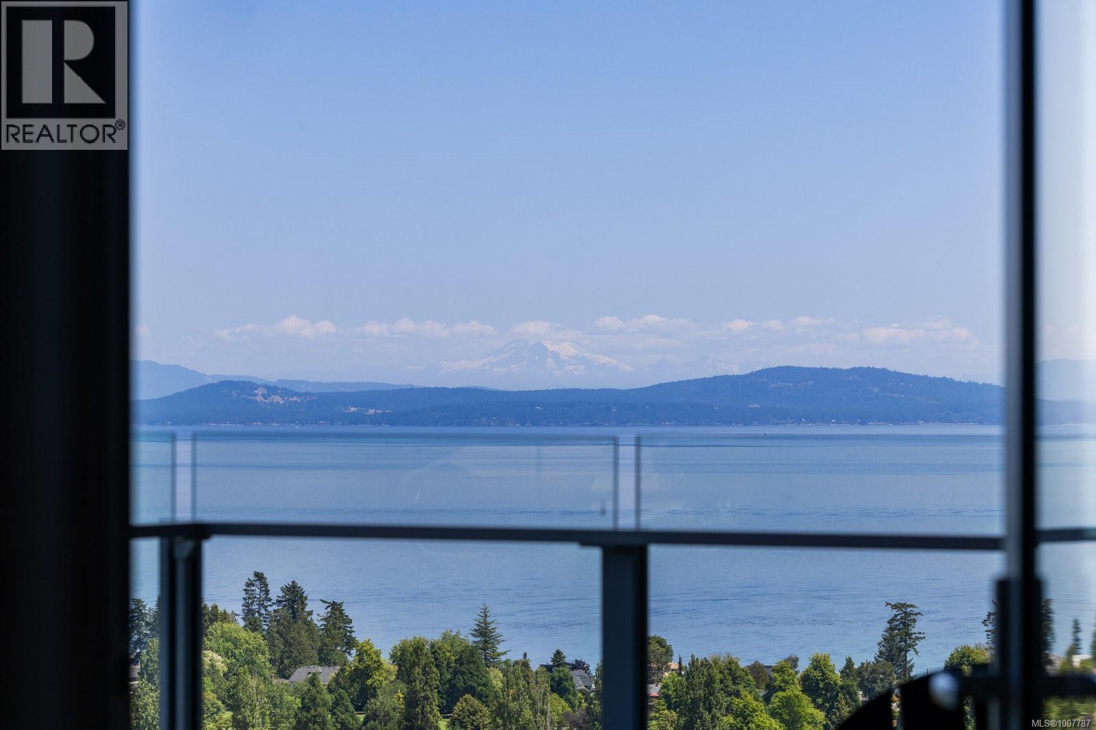602 5388 Hill Rise Terrace, Saanich