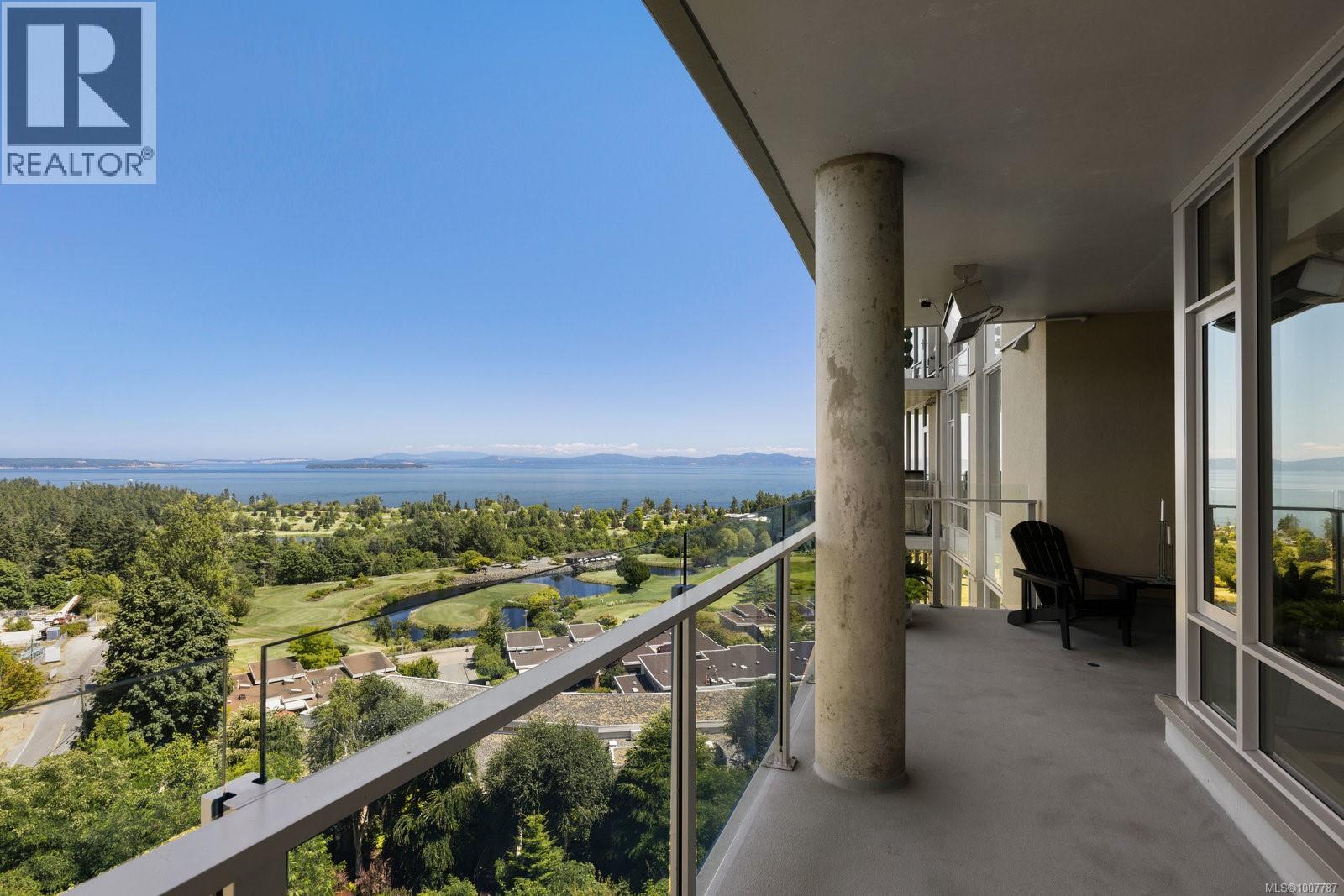 602 5388 Hill Rise Terrace, Saanich
