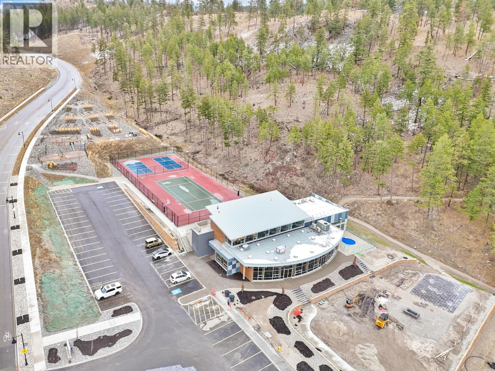 6 3700 McKinley Beach Drive, Kelowna
