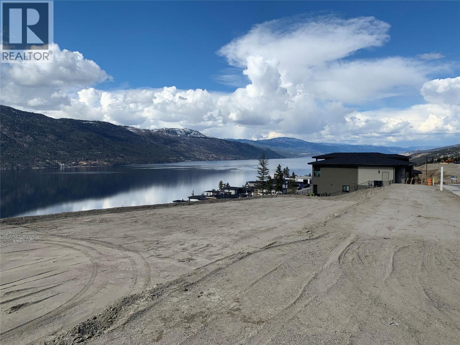 6 3700 McKinley Beach Drive, Kelowna