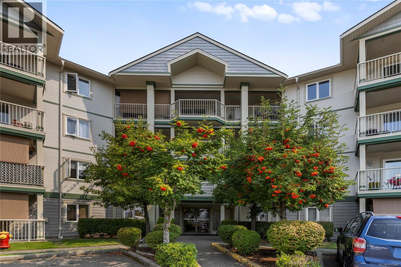204 4971 Songbird Pl, Nanaimo