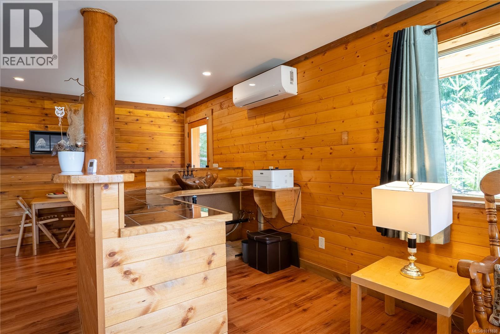 9215 Kestrel Dr, Lake Cowichan