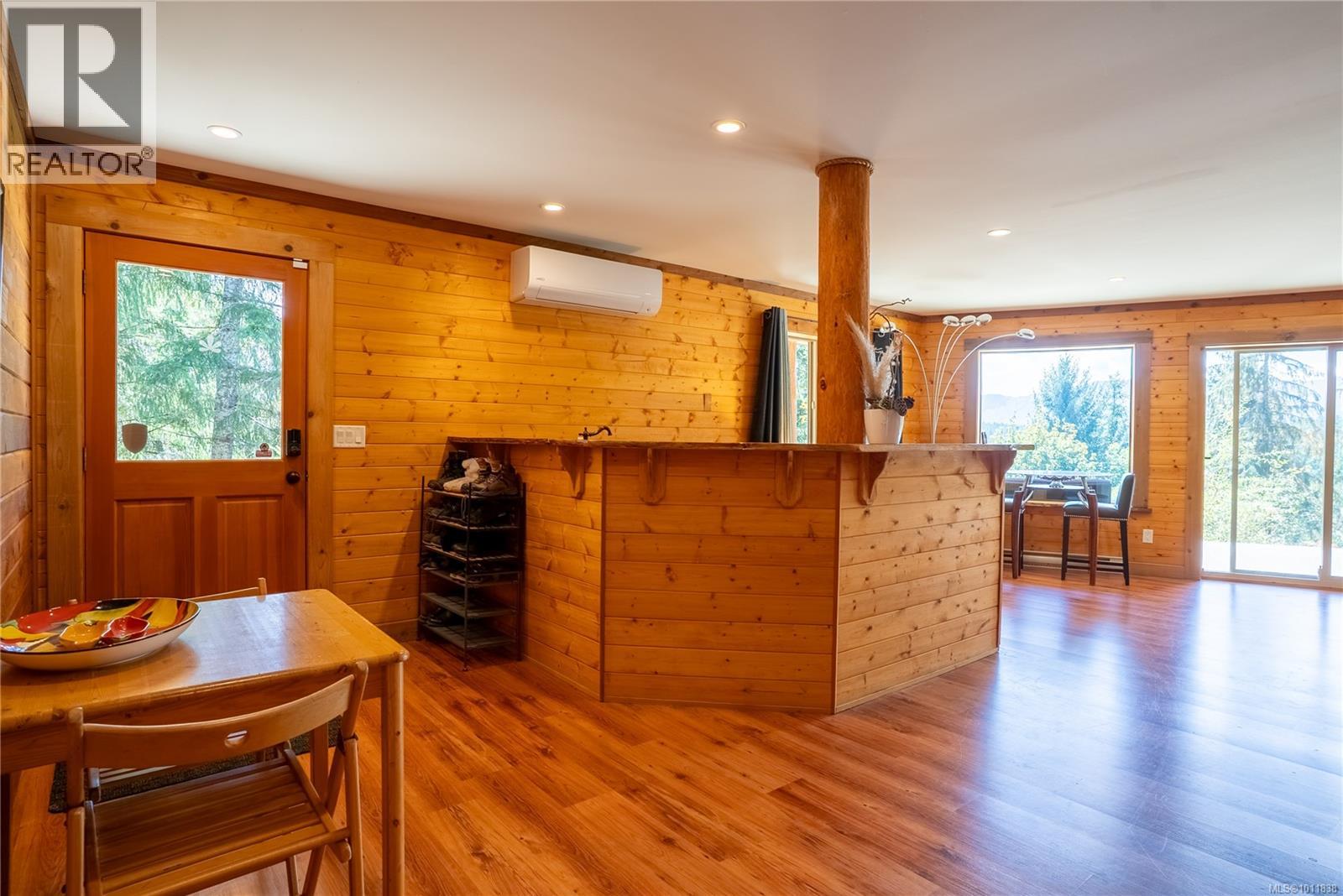 9215 Kestrel Dr, Lake Cowichan