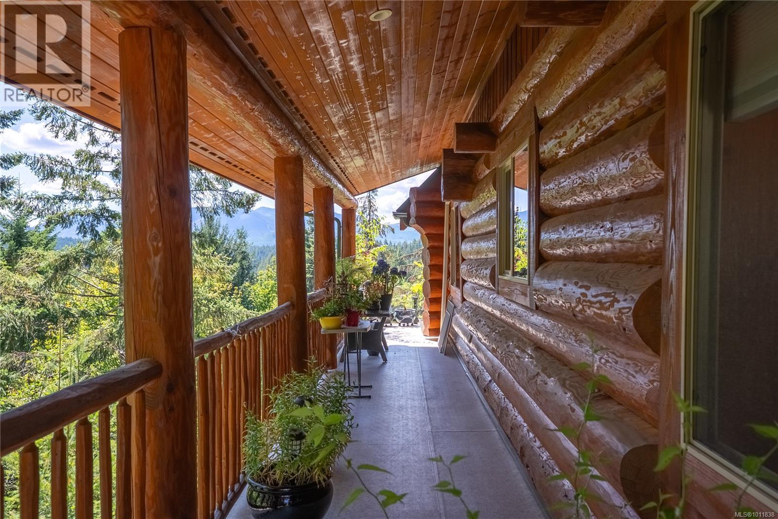 9215 Kestrel Dr, Lake Cowichan