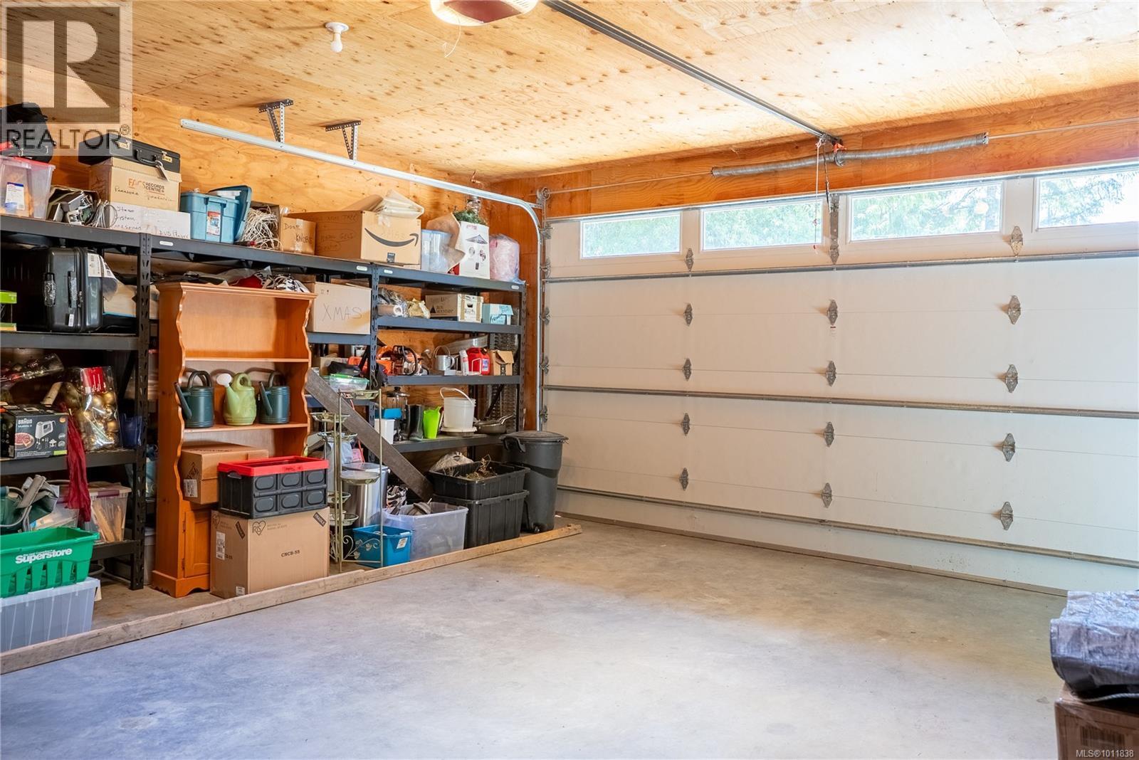9215 Kestrel Dr, Lake Cowichan