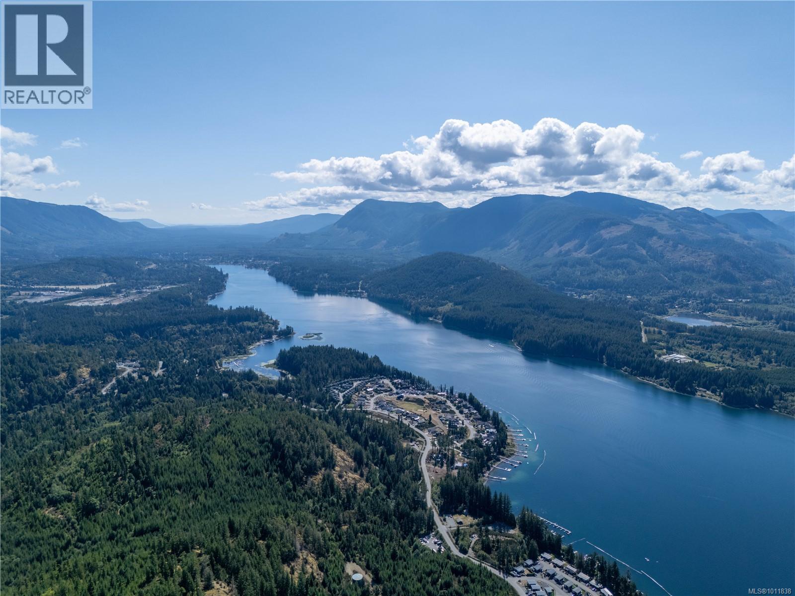 9215 Kestrel Dr, Lake Cowichan