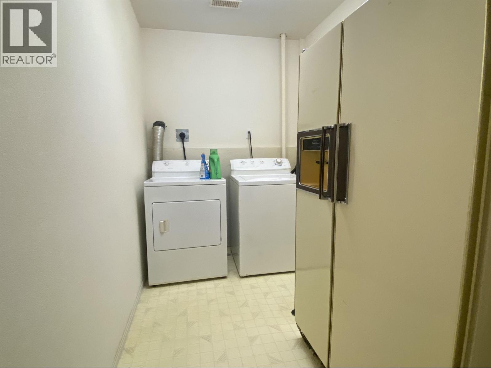 3678 HAWTHORNE AVENUE, Terrace