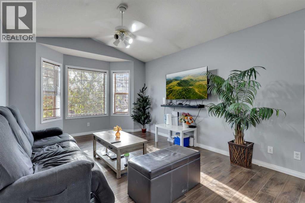 Single Family House Bi-level for Sale in  Martinvalley Crescent NE Martindale Calgary 