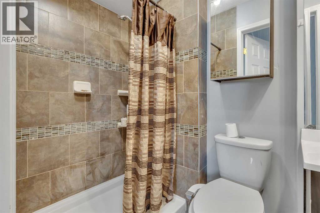 Single Family House Bi-level for Sale in  Martinvalley Crescent NE Martindale Calgary 