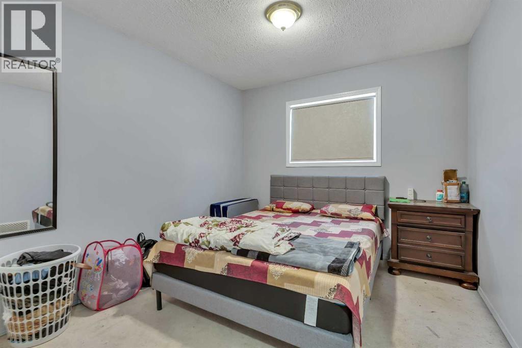 Single Family House Bi-level for Sale in  Martinvalley Crescent NE Martindale Calgary 