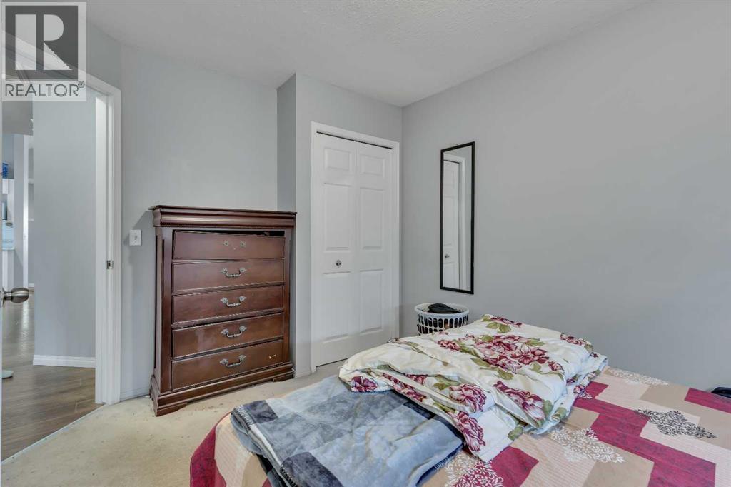 Single Family House Bi-level for Sale in  Martinvalley Crescent NE Martindale Calgary 