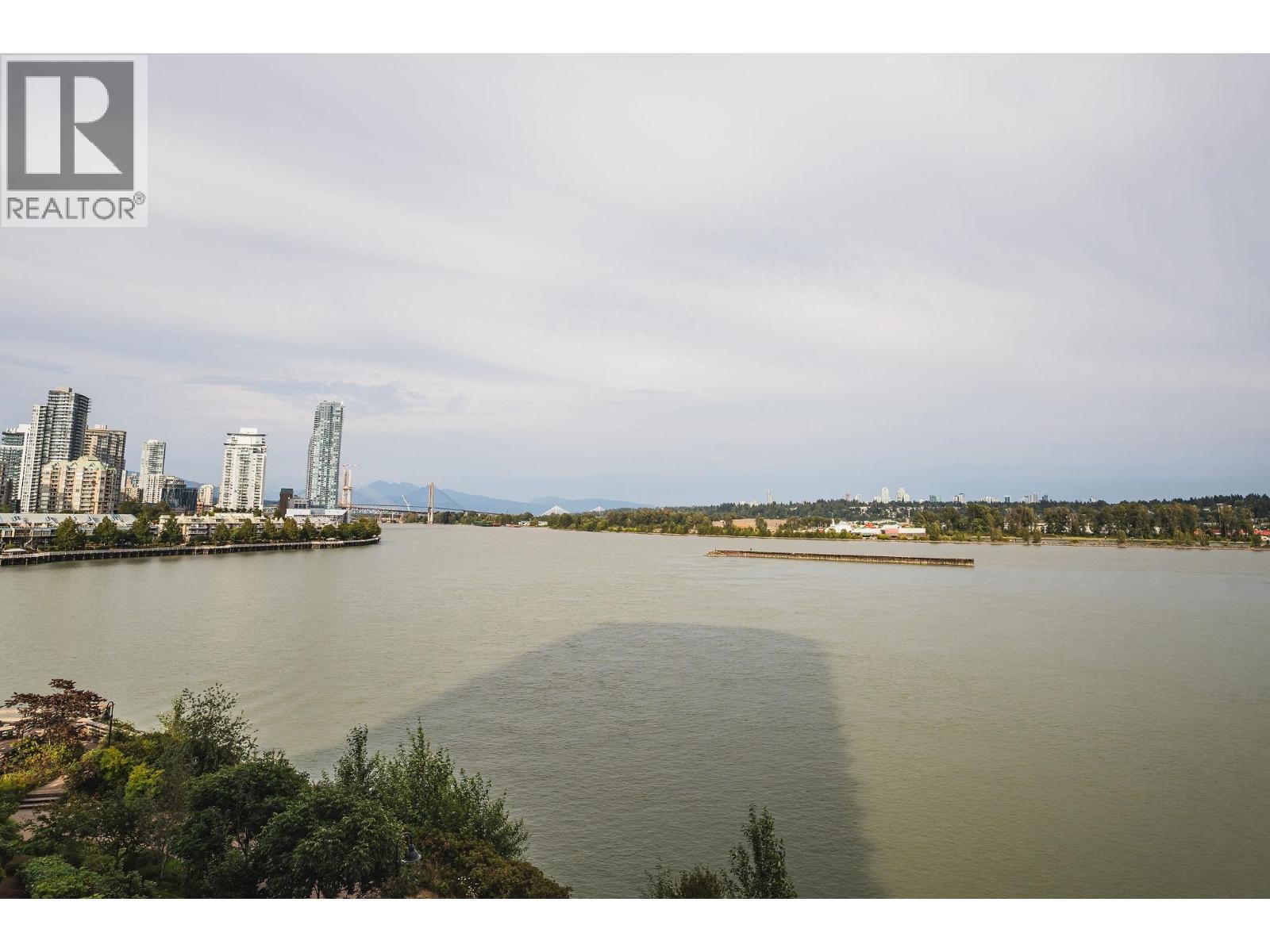608 210 SALTER STREET, New Westminster