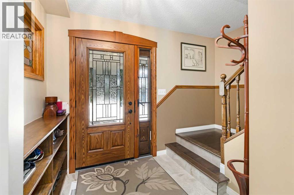 5702 48 Avenue, Lacombe