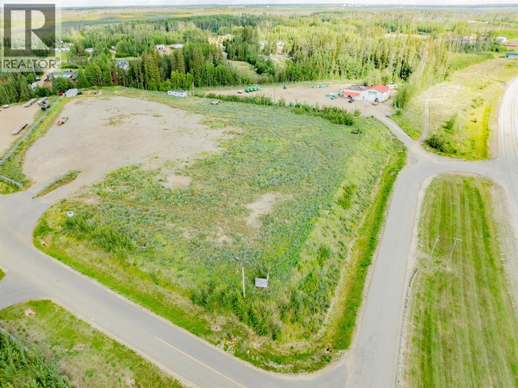 125 Oak Court - Photo 2 of 5, Anzac, Alberta