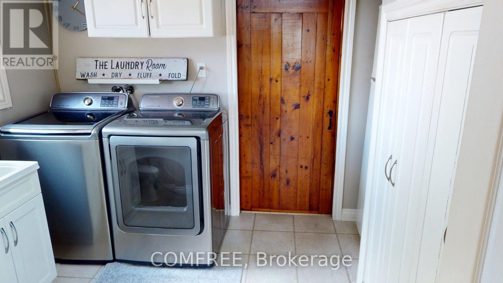 30 LAKESHORE DRIVE - 21