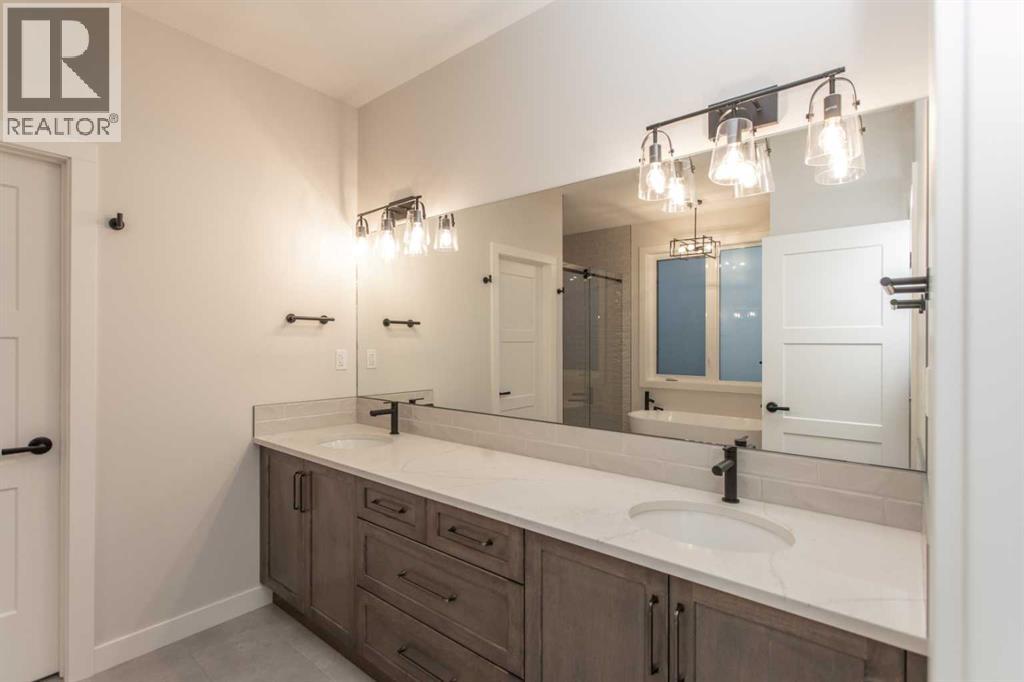 5300 60 Street, Sylvan Lake