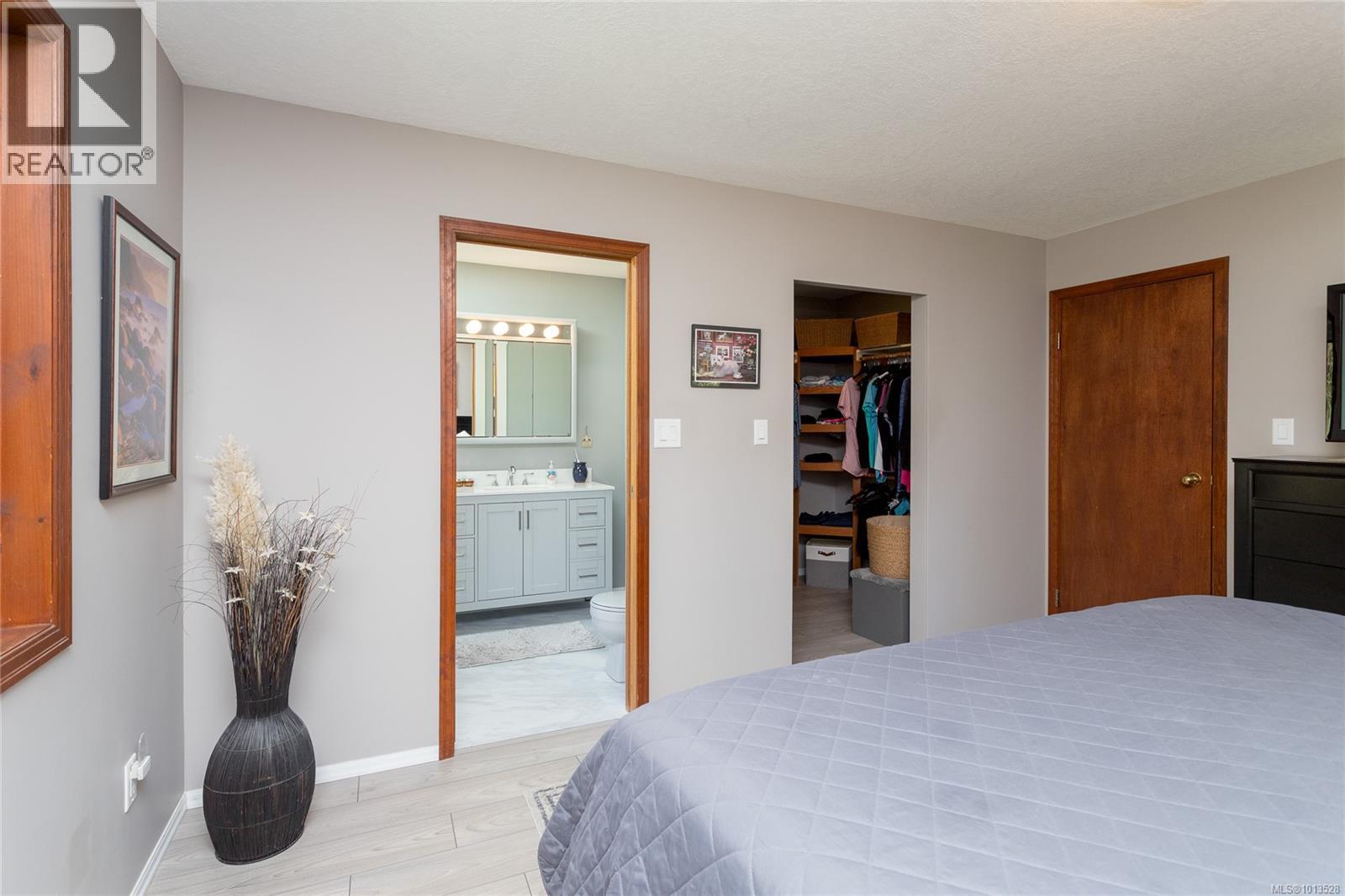 5154 Sooke Rd, Sooke