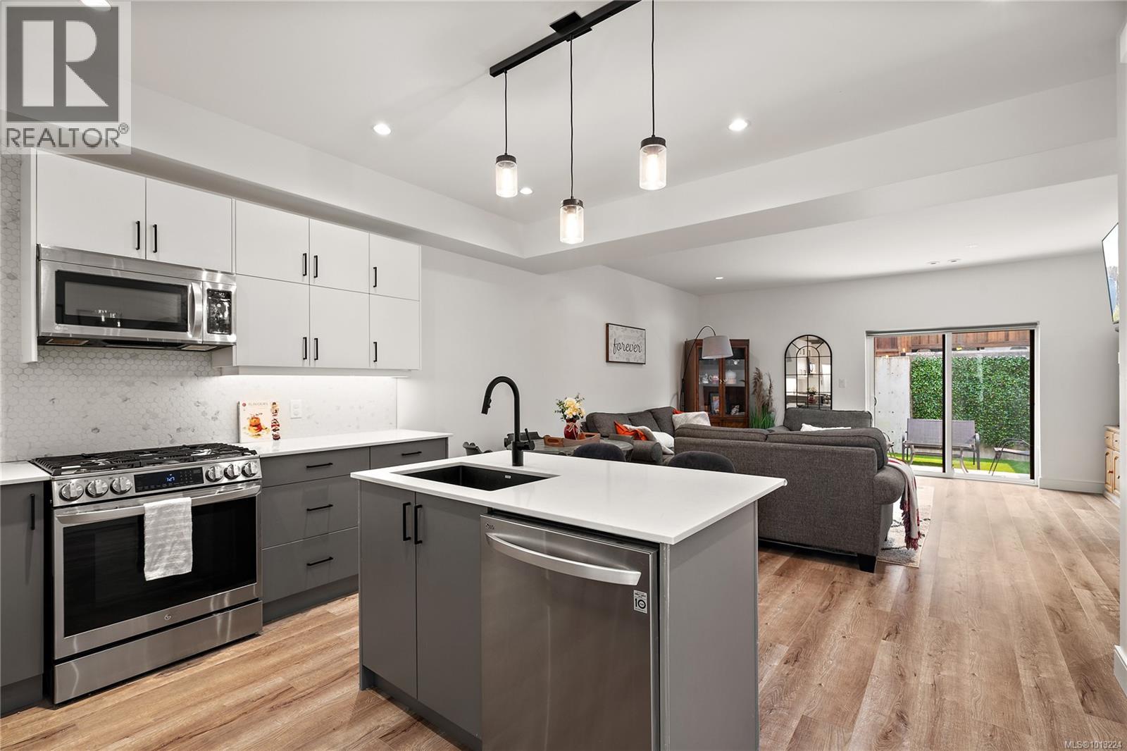  3443 Vision Way, Langford