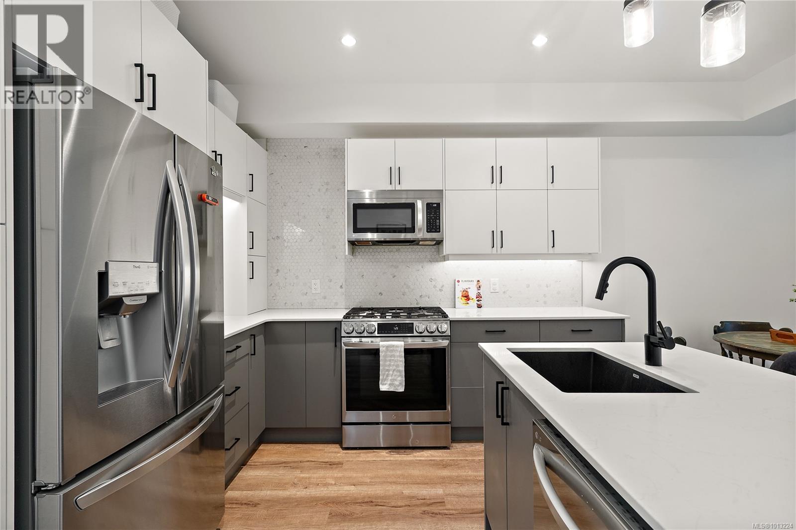  3443 Vision Way, Langford