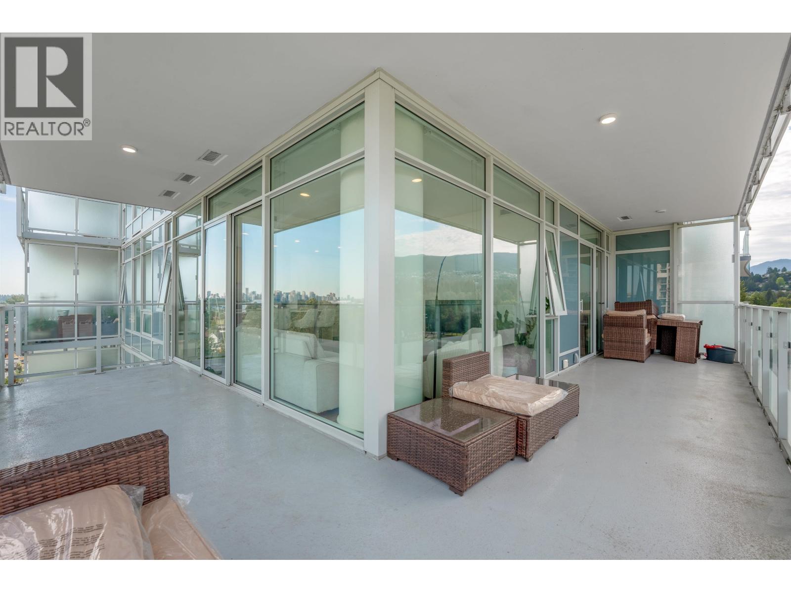 902 200 KLAHANIE COURT, West Vancouver