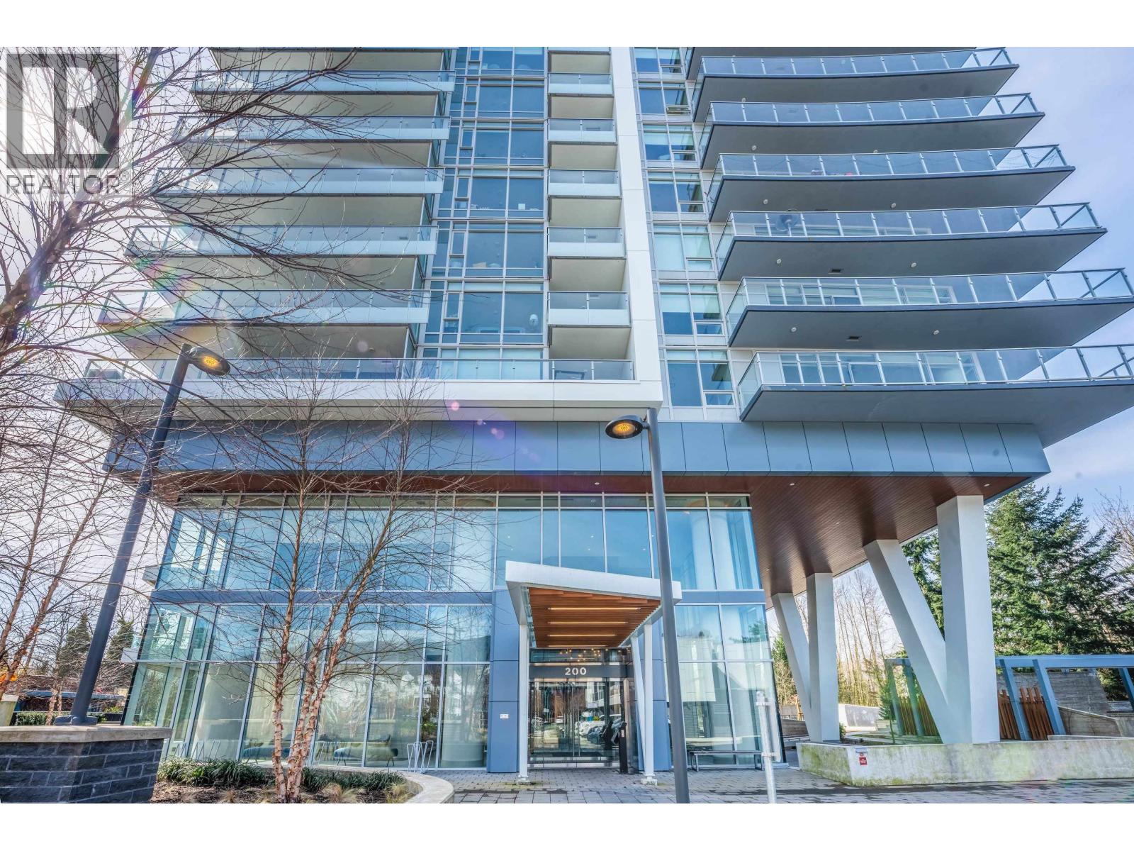 902 200 KLAHANIE COURT, West Vancouver