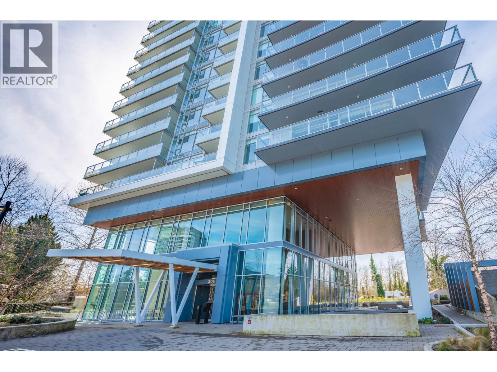 902 200 KLAHANIE COURT, West Vancouver