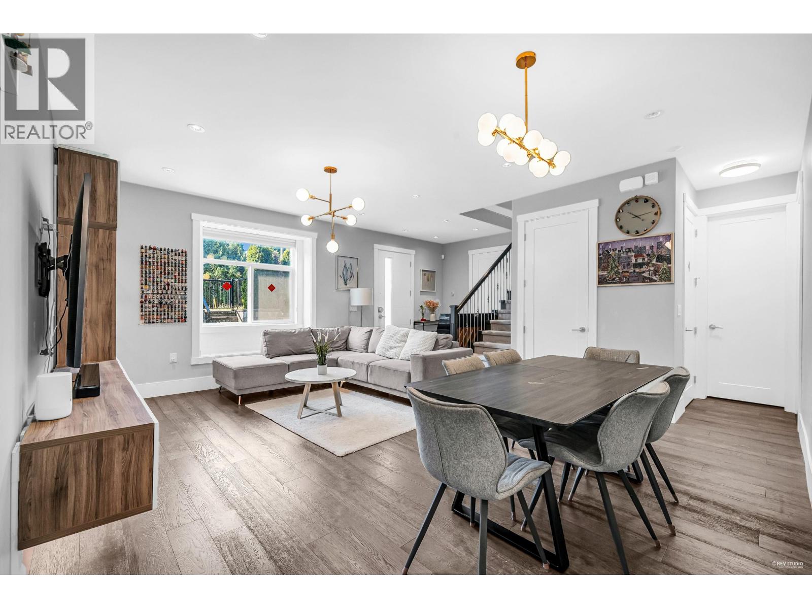 5488 CANADA WAY, Burnaby