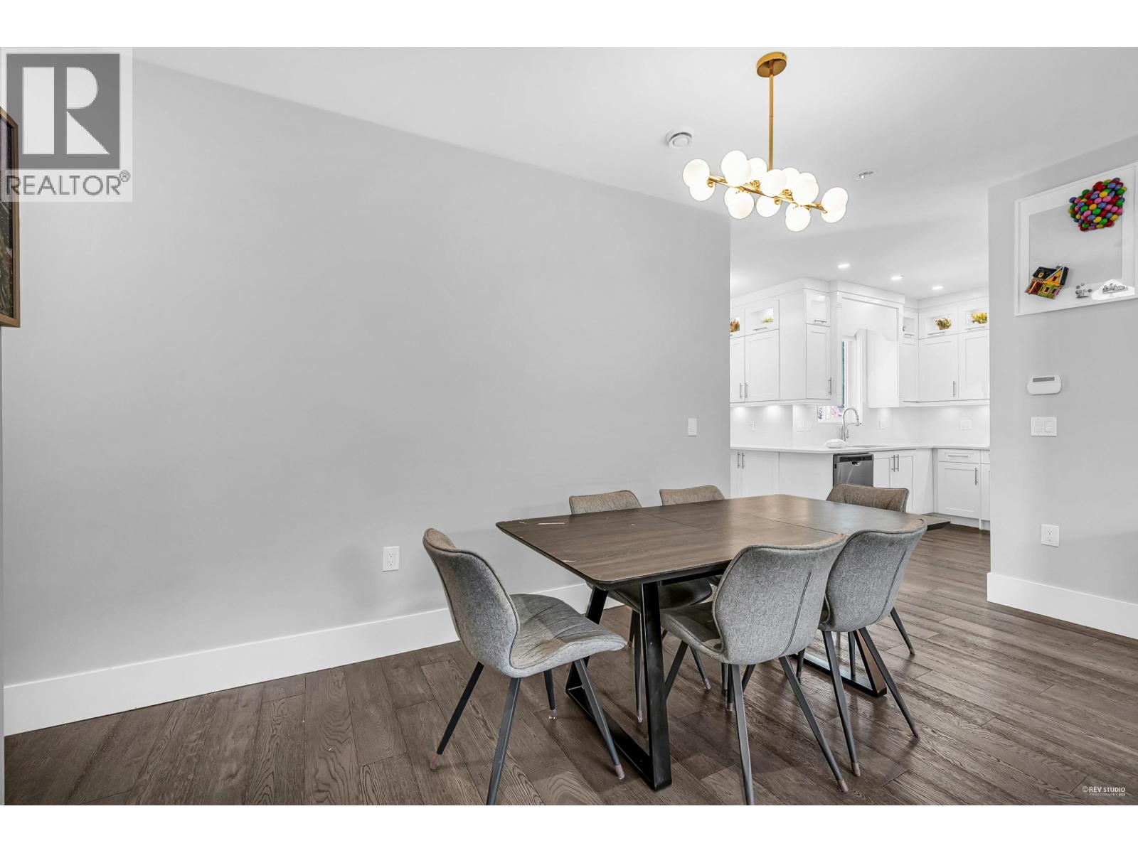 5488 CANADA WAY, Burnaby