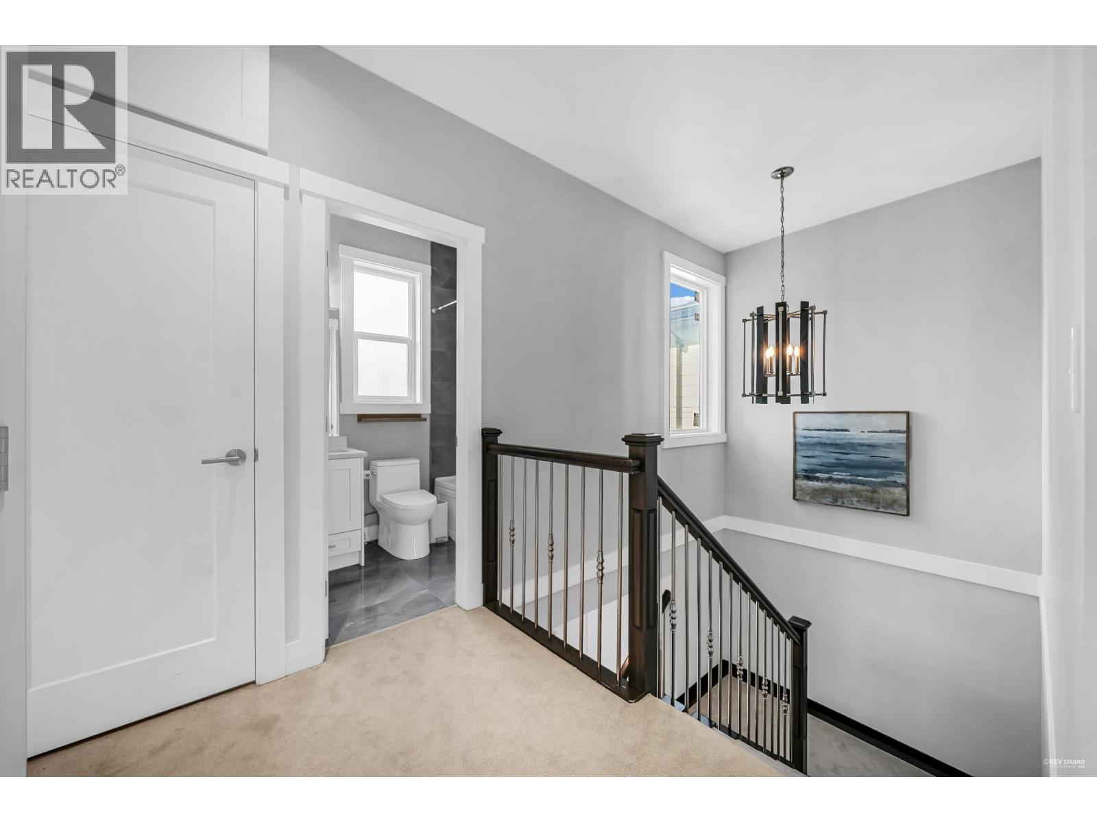 5488 CANADA WAY, Burnaby