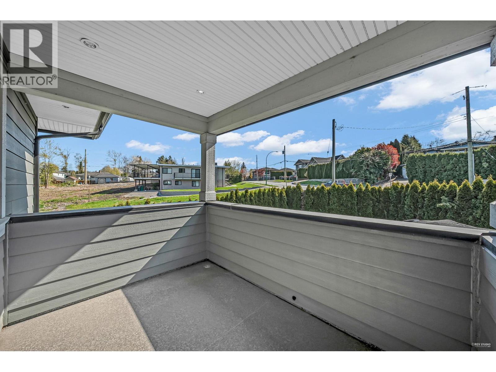 5488 CANADA WAY, Burnaby