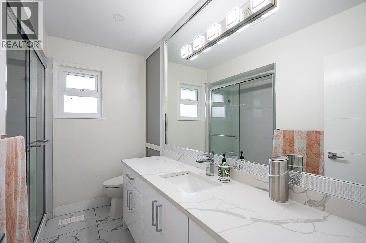 1624 COQUITLAM AVENUE, Port Coquitlam