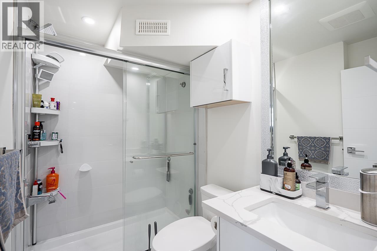 1624 COQUITLAM AVENUE, Port Coquitlam