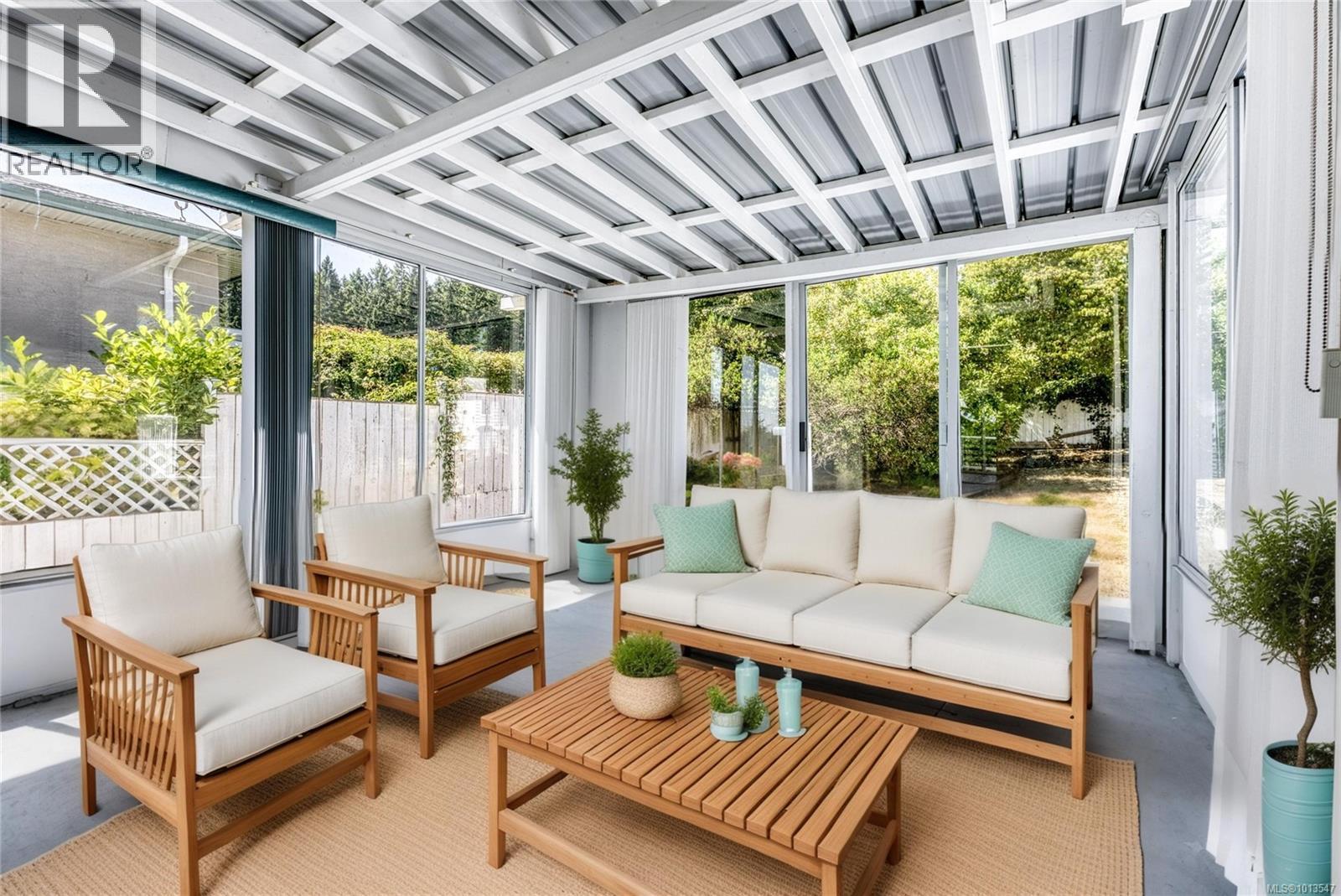 369 Trinity Dr, Nanaimo