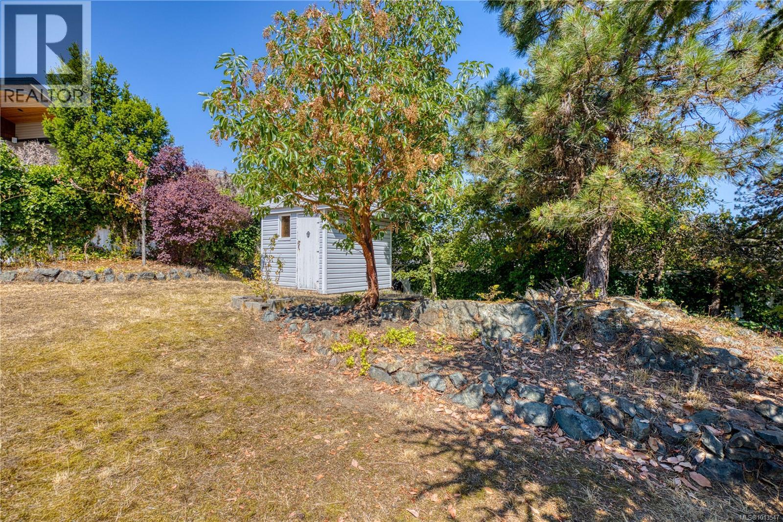 369 Trinity Dr, Nanaimo