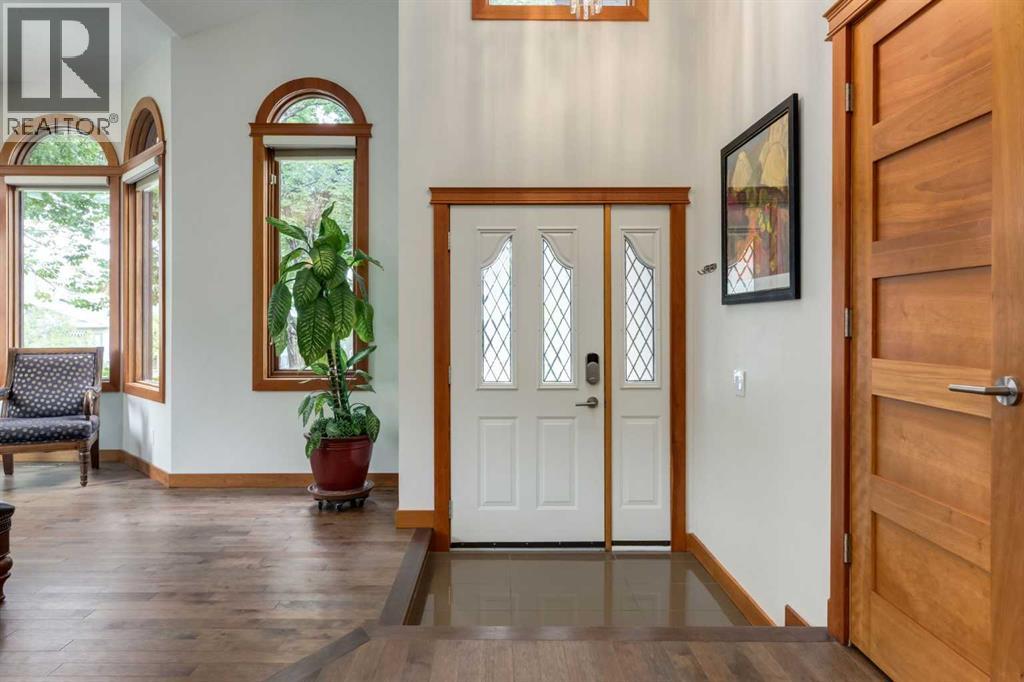 Single Family House for Sale in  Signal Hill Mews SW Signal Hill Calgary 