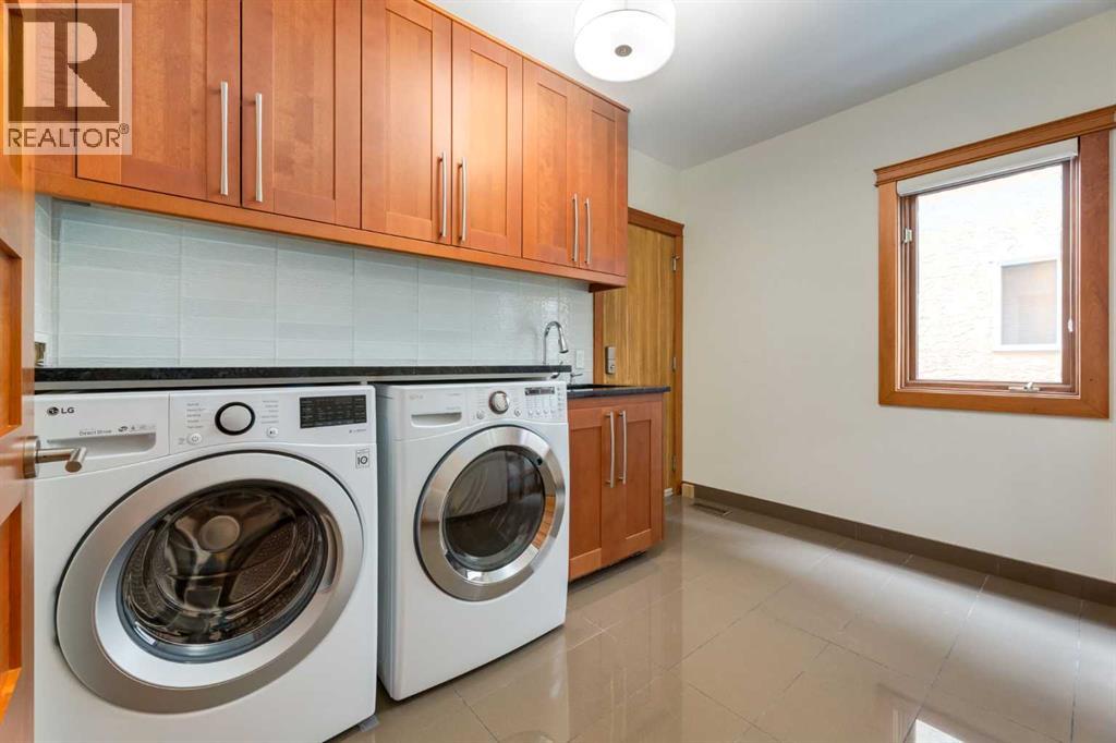 Single Family House for Sale in  Signal Hill Mews SW Signal Hill Calgary 