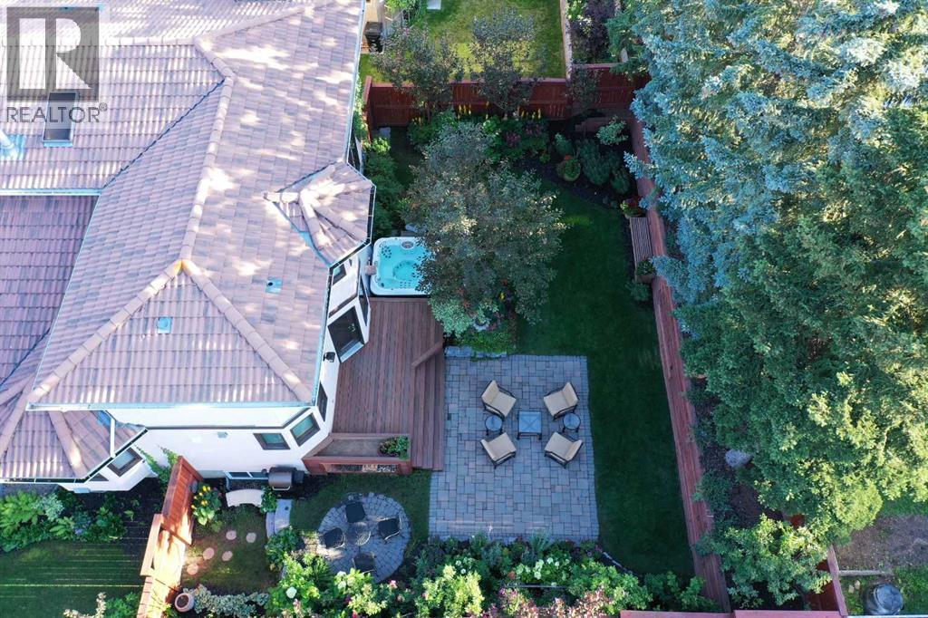 Single Family House for Sale in  Signal Hill Mews SW Signal Hill Calgary 