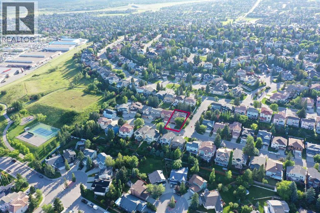 Single Family House for Sale in  Signal Hill Mews SW Signal Hill Calgary 