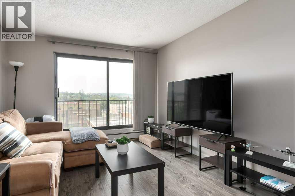 Single Family House for Sale in    Avenue SW Beltline Calgary 