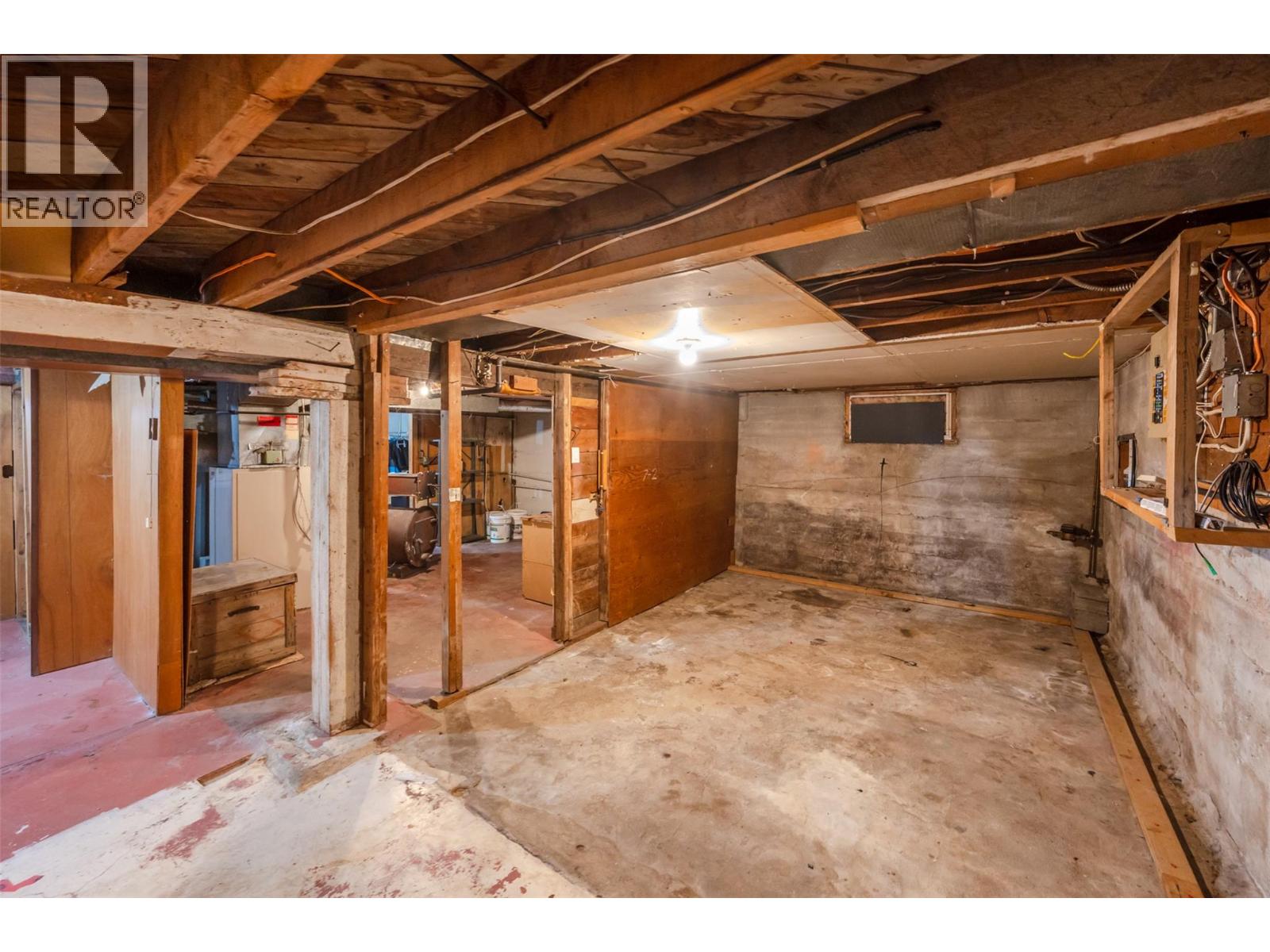6487 Badger Street, Oliver