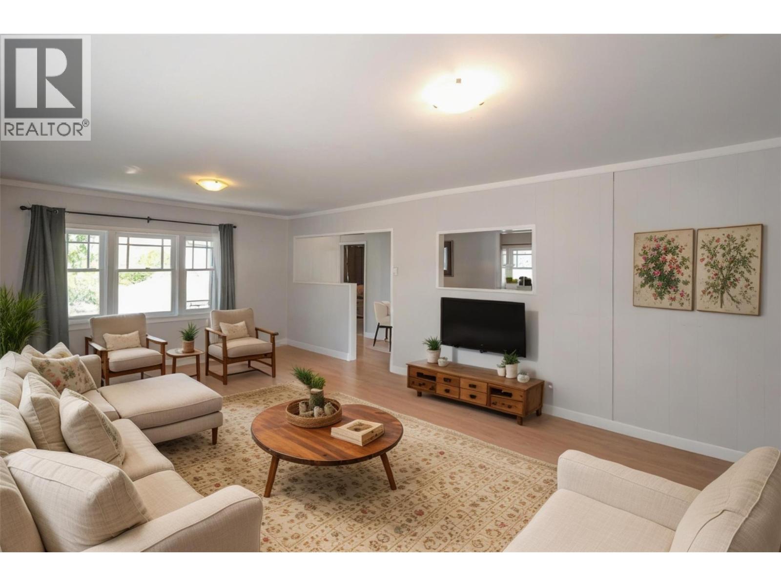 6487 Badger Street, Oliver