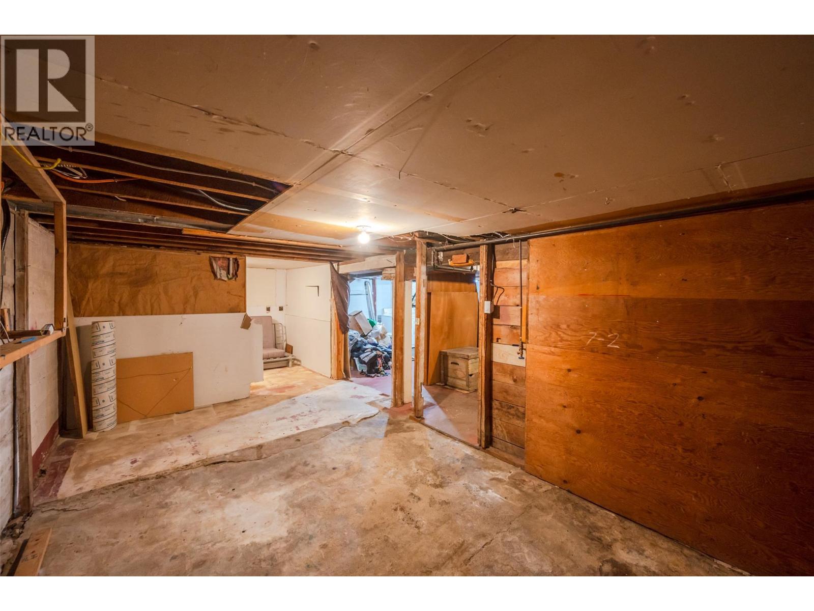 6487 Badger Street, Oliver