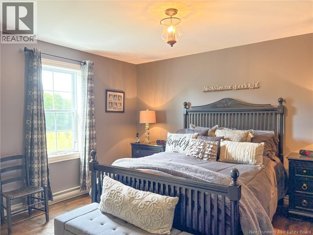 211 JAMIESON ROAD - 17