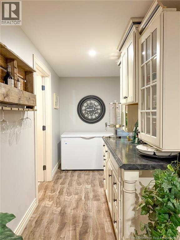 211 JAMIESON ROAD - 32